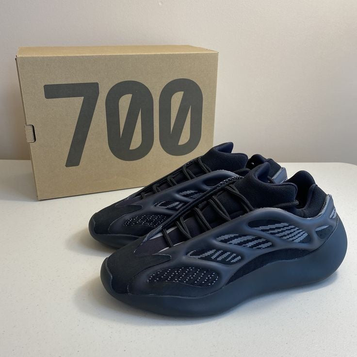 Yeezy 700